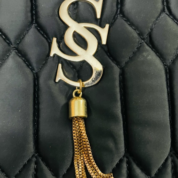 New black handbag purchased in Dubai - Picture 4 of 11